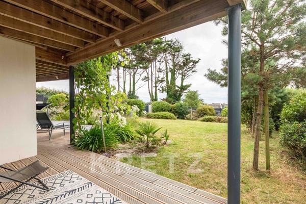 Maison contemporaine avec vue mer