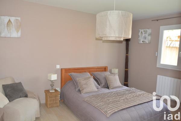 Maison d’architecte 6 pièces de 229 m² à Sainte-Eulalie-en-Born (40200)