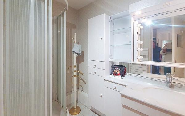 Appartement à vendre    4 pièces • 90,93 m2 Le Mans