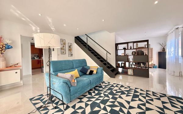 Maison à vendre    5 pièces • 168 m2 Savigny-le-Sec