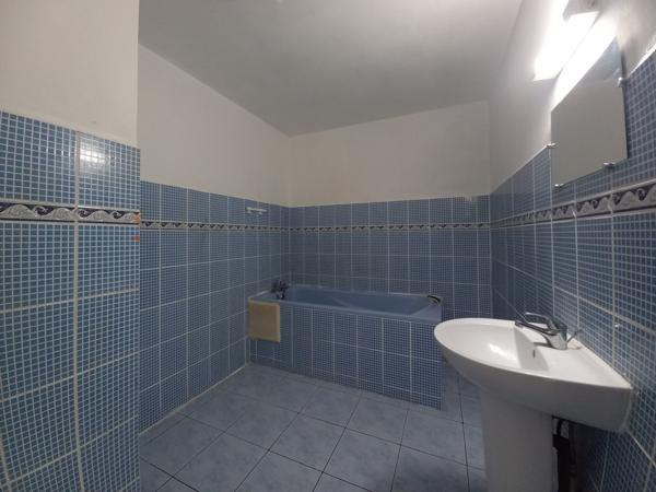Maison 3 chambres – Centre Saint-André – 2 parkings – Idéal investissement
