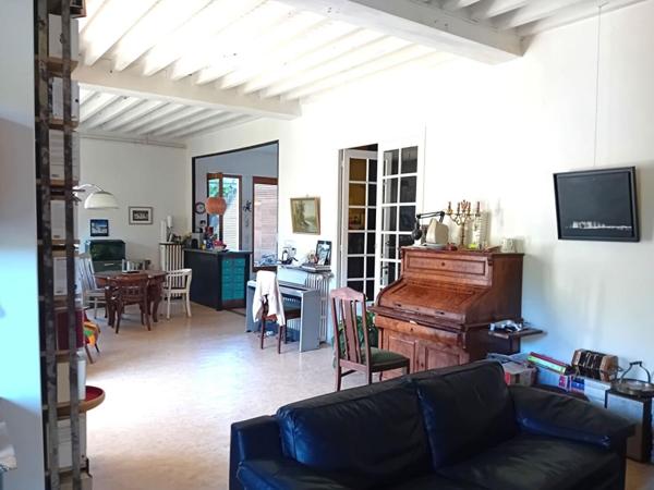 Maison 164m² 6 pièces 4 chambres 3 SDB piscine