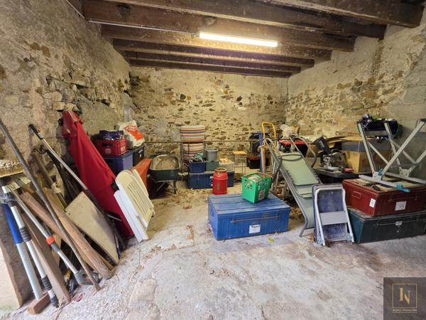 Maison
                                                                                                                                                                                                                                                                                                                        6 pièce(s)                                                                                                                                                                                                          4 chambre(s)                                                                                                                                                                                                          149  m²