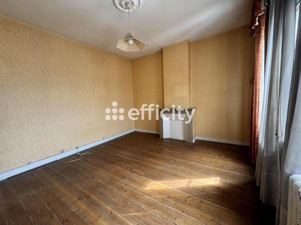Maison 12 pièces - 219 m²