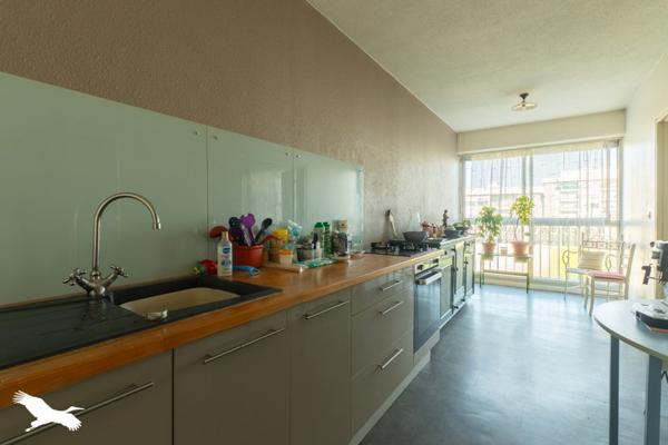 Appartement 210 400 € Bordeaux 4 p 77 m² DPE D