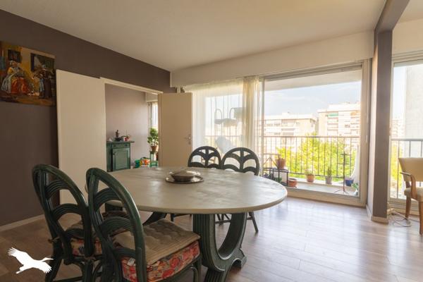 Appartement 210 400 € Bordeaux 4 p 77 m² DPE D