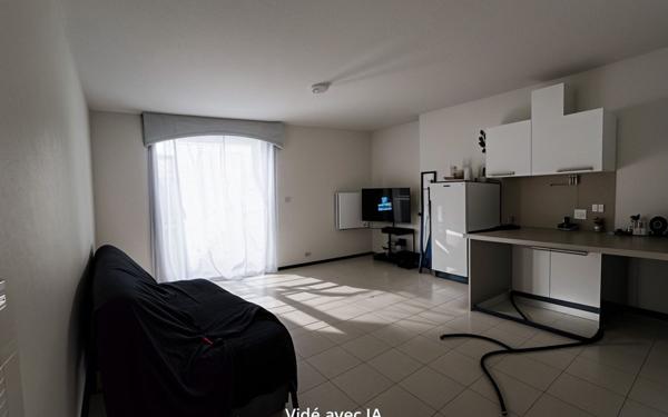 Appartement à vendre    2 pièces • 39,90 m2 Vénissieux