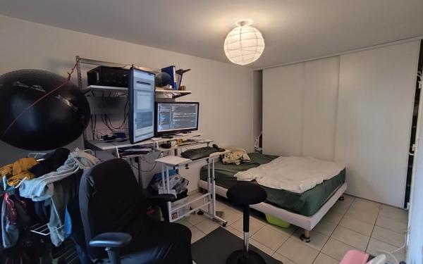 Appartement à vendre    2 pièces • 39,90 m2 Vénissieux