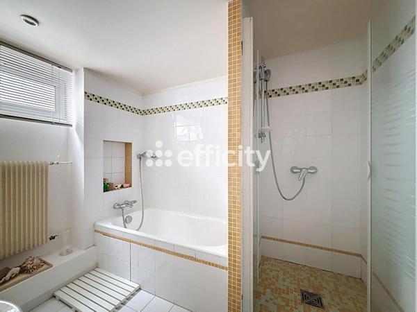 Maison 5 pièces - 145 m² Bien prestige