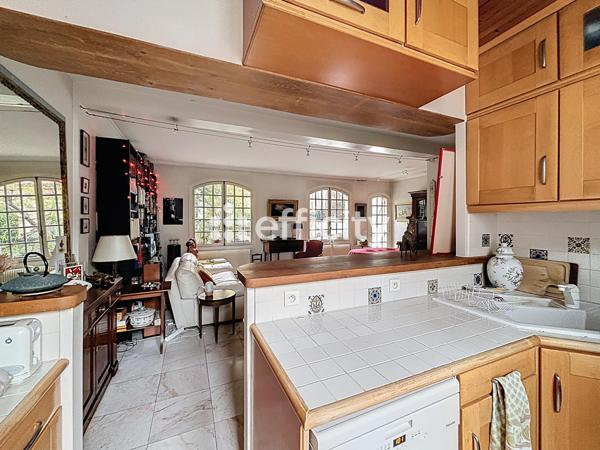 Maison 5 pièces - 145 m² Bien prestige