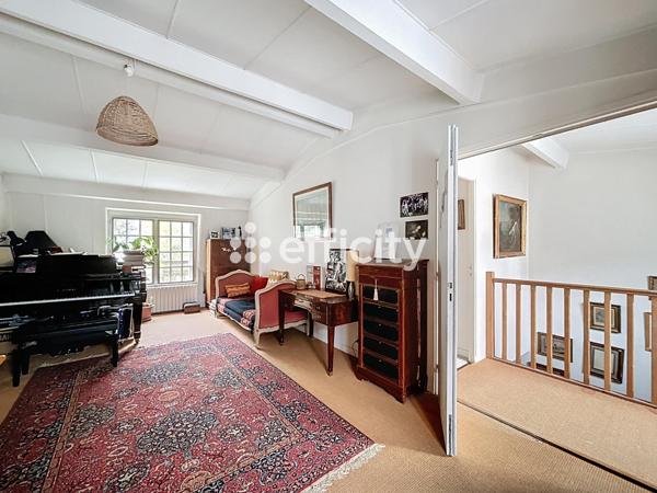 Maison 5 pièces - 145 m² Bien prestige