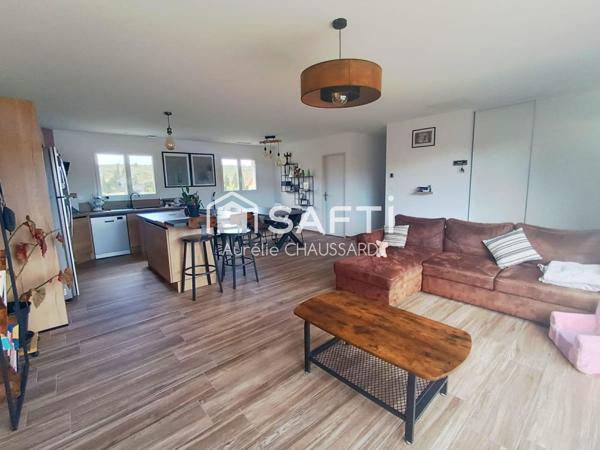 Maison neuve de 2024, 4 chambres, grand jardin piscinable