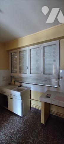 REDON - 143/188A - Proche centre, appartement de Type 3, RDC surélevé,  de 70 m²,  comprenant c...