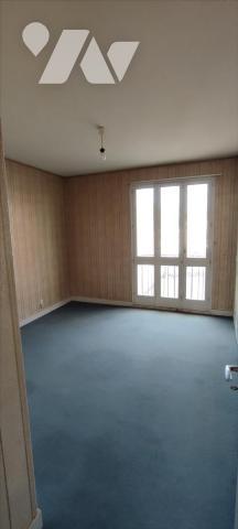 REDON - 143/188A - Proche centre, appartement de Type 3, RDC surélevé,  de 70 m²,  comprenant c...