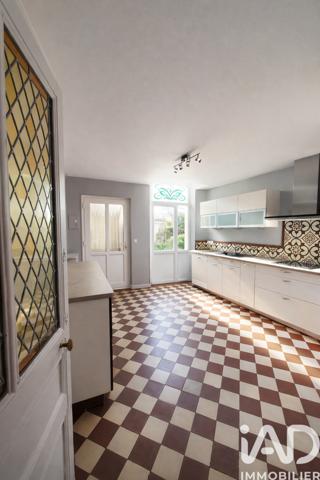 Maison à vendre 8 pièces 188 m² Neuves-Maisons