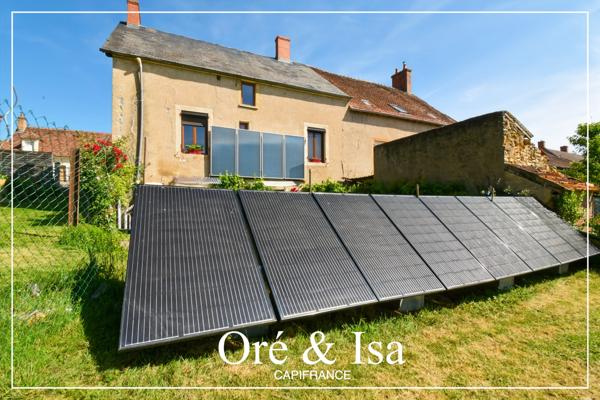 Dpt Cher (18), à vendre  maison P3 de 110 m² - Terrain de 1 648,00 m²