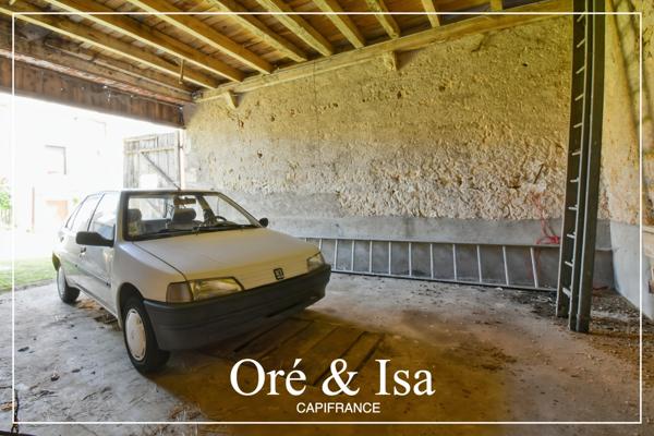 Dpt Cher (18), à vendre  maison P3 de 110 m² - Terrain de 1 648,00 m²