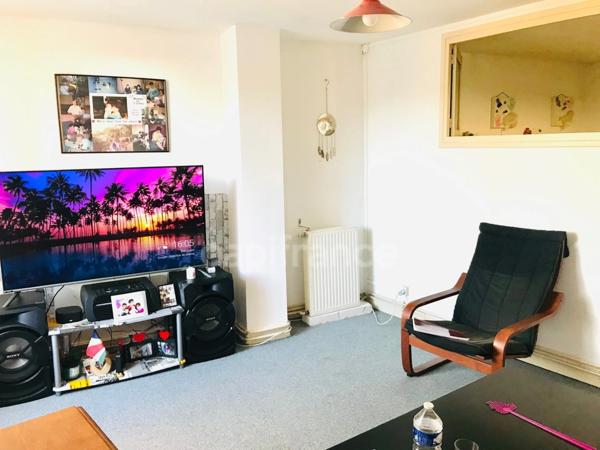 Dpt Cher (18), à vendre JOUET SUR L'AUBOIS maison 3 pièces