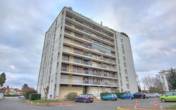 Appartement à vendre    3 pièces • 70,61 m2 Orléans