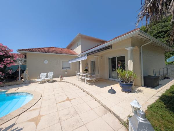 Maison 6 pièces - 140 m² Bien prestige