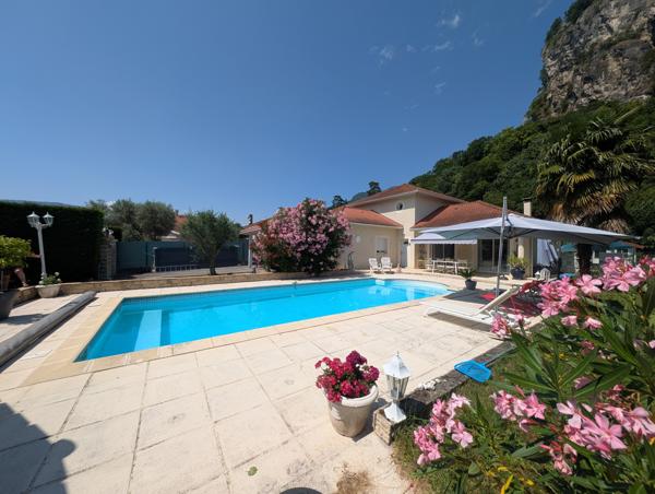 Maison 6 pièces - 140 m² Bien prestige