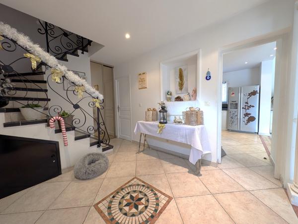 Maison 6 pièces - 140 m² Bien prestige