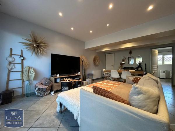 Appartement à louer 2 pièces 47.92m²