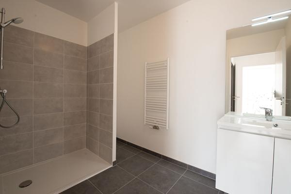 ARCHITECTURES CONTEMPORAINE - 2025 - APPARTEMENTS TYPE 3 - Bordeaux
