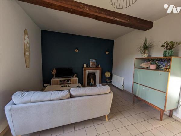 Jolie maison de bourg avec jardin