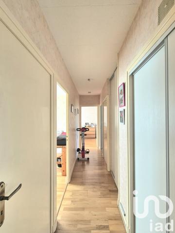 Maison à vendre 4 pièces 100 m² Le Lardin-Saint-Lazare