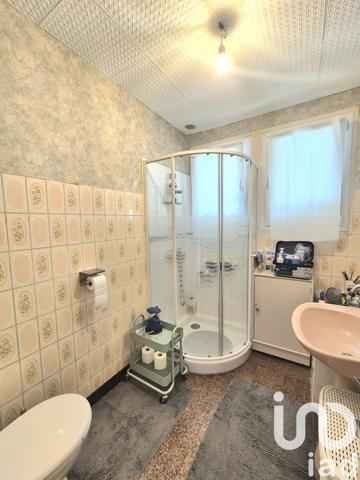 Maison à vendre 4 pièces 100 m² Le Lardin-Saint-Lazare