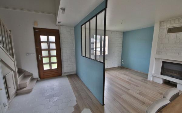 Maison à vendre    4 pièces • 80 m2 Brasles