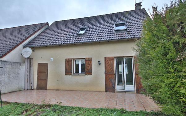 Maison à vendre    4 pièces • 80 m2 Brasles