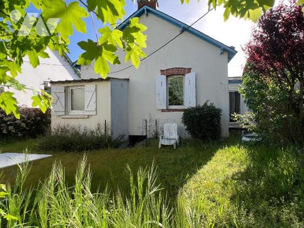 A VENDRE - EN EXCLUSIVITE - PORNICHET - EMPLACEMENT IDEAL TOUT A PIED - CHARMANTE MAISON DES AN...