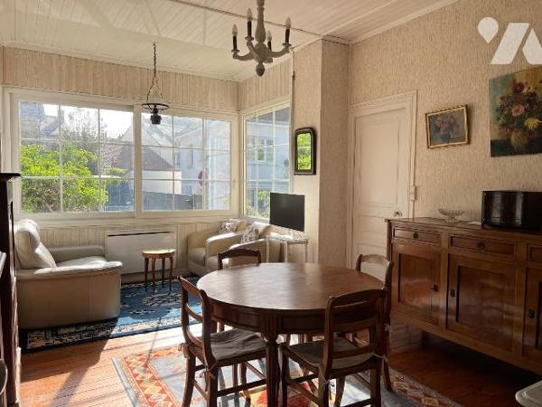 A VENDRE - EN EXCLUSIVITE - PORNICHET - EMPLACEMENT IDEAL TOUT A PIED - CHARMANTE MAISON DES AN...