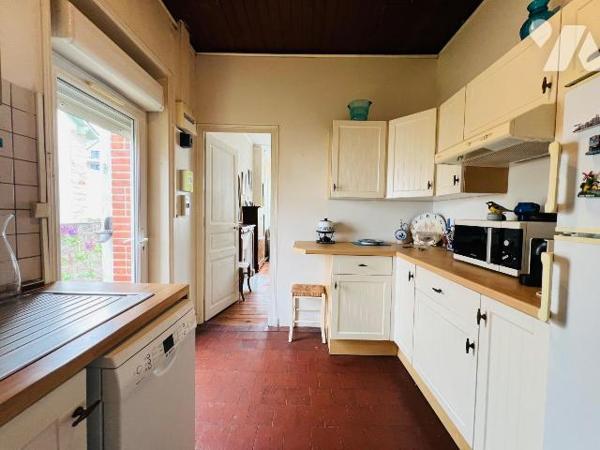 A VENDRE - EN EXCLUSIVITE - PORNICHET - EMPLACEMENT IDEAL TOUT A PIED - CHARMANTE MAISON DES AN...