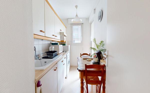 Appartement à vendre    2 pièces • 51 m2 Hyères