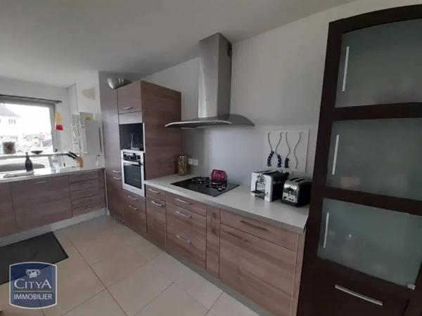 Appartement à louer 4 pièces 108.15m² Tours (37000)