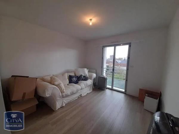 Appartement à louer 4 pièces 108.15m² Tours (37000)