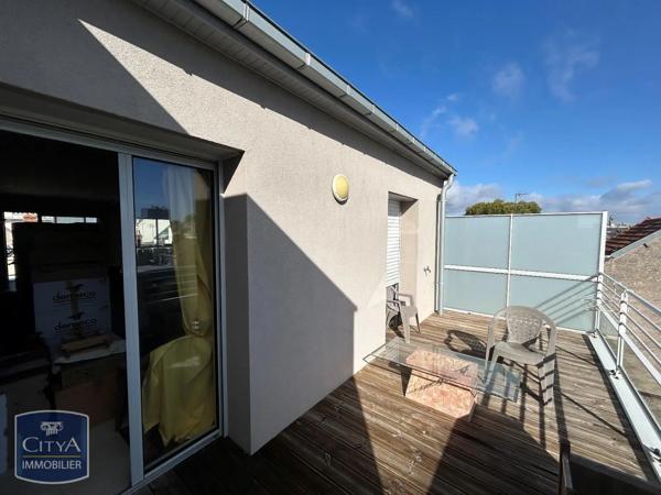 Appartement à louer 4 pièces 108.15m² Tours (37000)