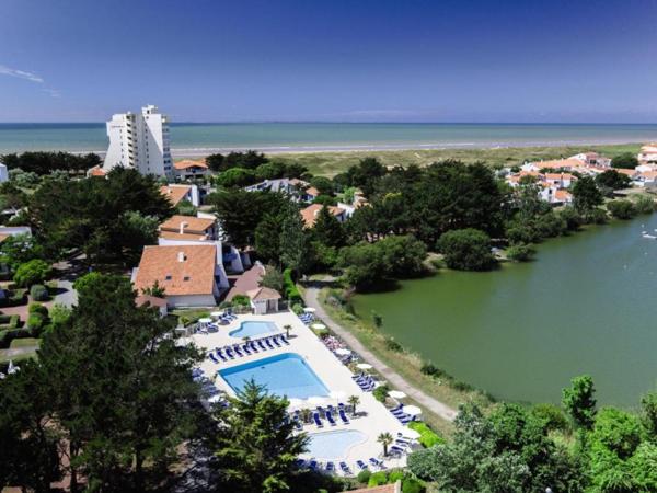 INVESTISSEMENT LOCATIF  Saint-Jean-de-Monts  Résidence Tourisme Belambra Les Grands Espaces  6,89 % de rentabilité