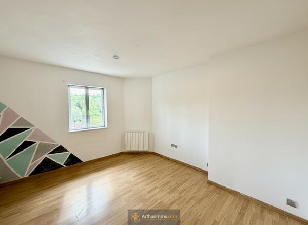 Coulommiers (77120) Maison de village 3 chambres - 118 m2 - 15 min Coulommiers