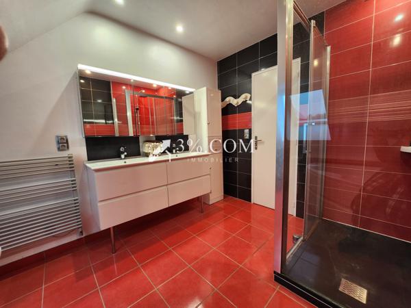 Maison 7 pièce(s) 4 chambre(s) 170 m²