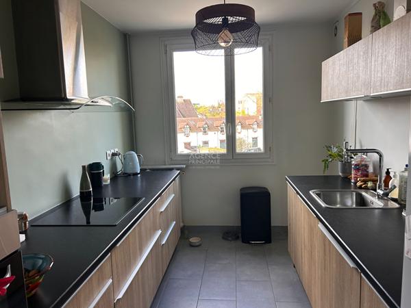 Appartement Parc 4 pièce(s) 73 m2 367 000 € **  - Référence  4658