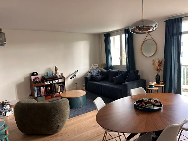 Appartement Parc 4 pièce(s) 73 m2 367 000 € **  - Référence  4658