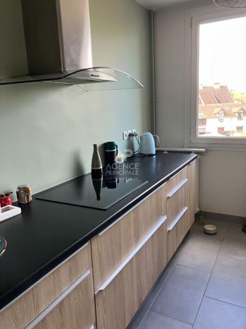 Appartement Parc 4 pièce(s) 73 m2 367 000 € **  - Référence  4658