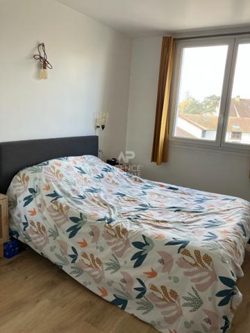 Appartement Parc 4 pièce(s) 73 m2 367 000 € **  - Référence  4658