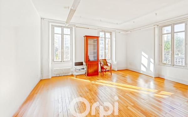 Appartement à vendre    4 pièces • 127,37 m2 La Roche-sur-Yon