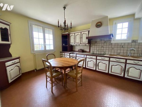 A VENDRE - MAISON INDIVIDUELLE - LE GENEST SAINT ISLE 