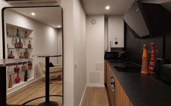 Appartement à vendre    2 pièces •  Nice